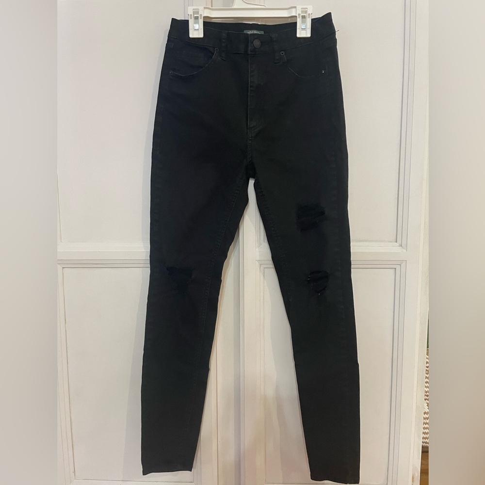 Wild Fable Black Distressed Skinny Jeans 4‎